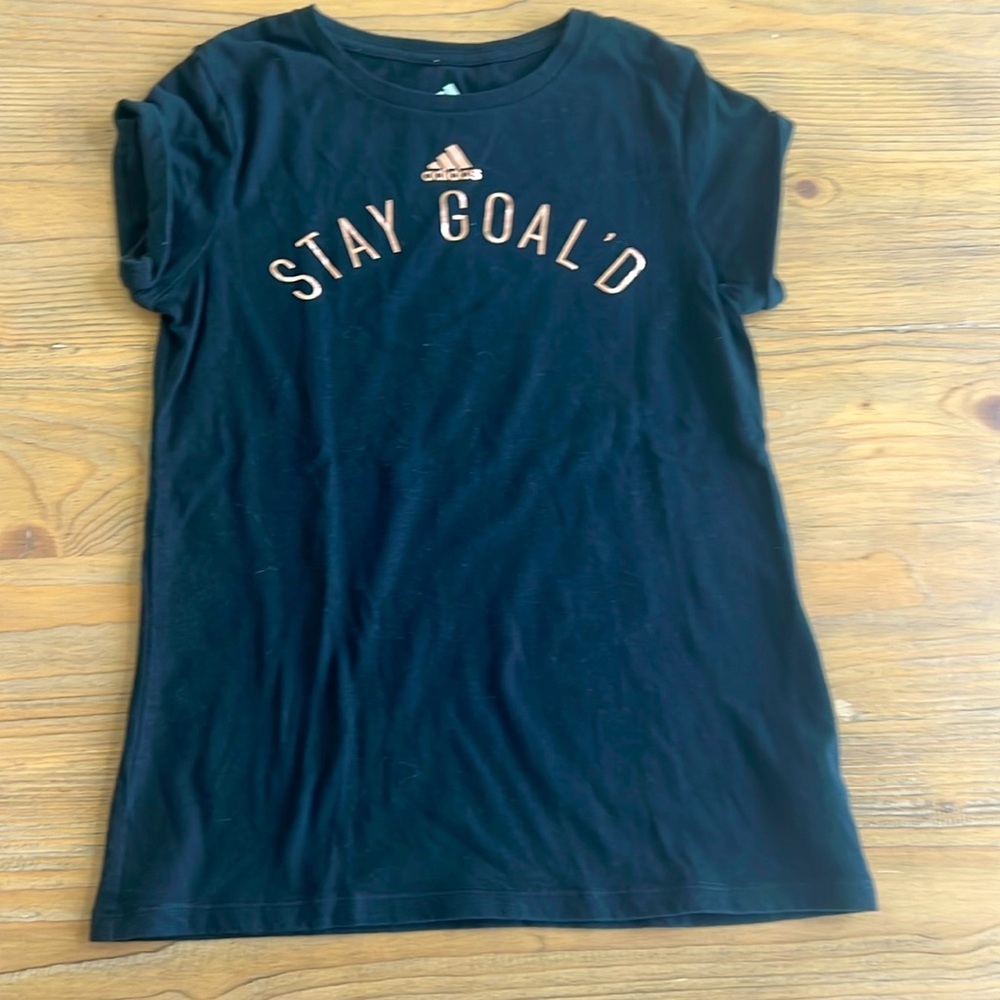 Adidas tee Youth M (10-12)